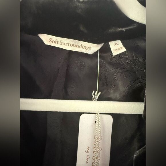 Soft Surrounding Afton Silk Velvet Jacket, Size XL - Picture 2 of 8